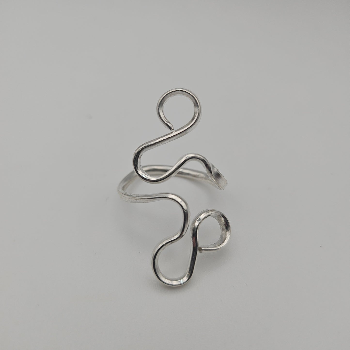 Sterling silver unique swirl design ring