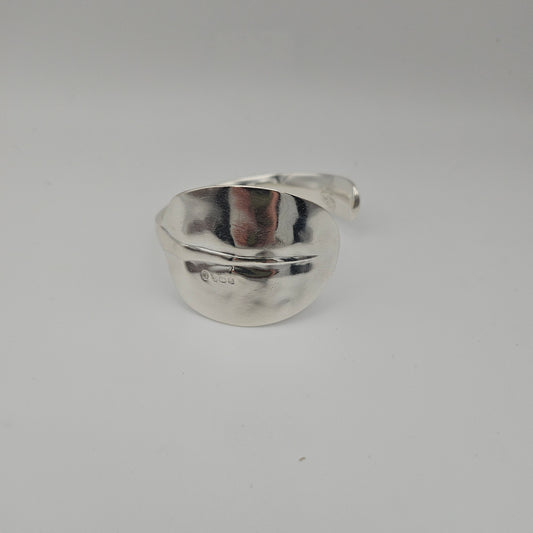 Sterling silver rat tail patterened spoon cuff bangle